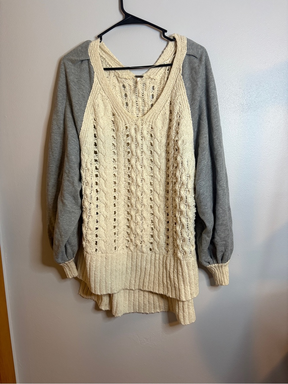 Free People Cream Cable Knit V-Neck Sweater with Gray Raglan Sleeves